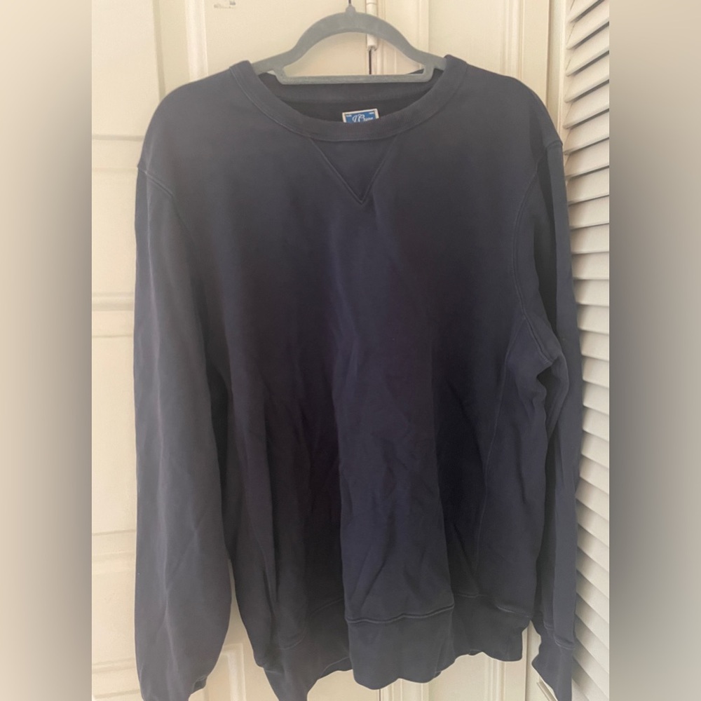 VGU J Crew Men’s Garment Dyed French Terry Sweatshirt. Size L